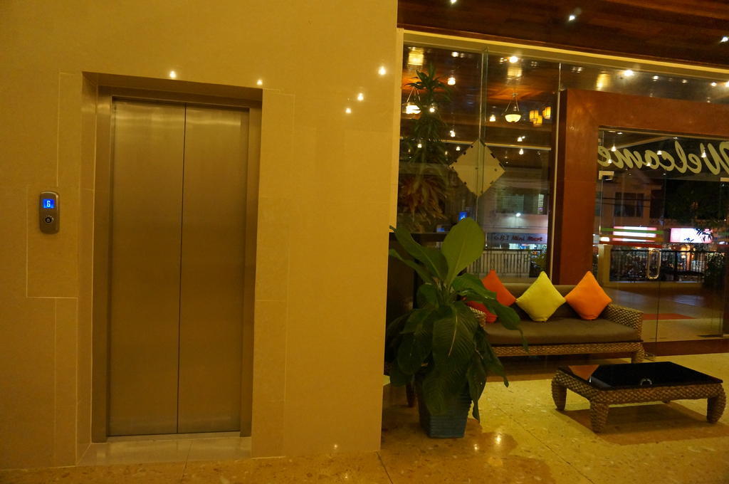 Serendipity Beach Resort Sihanoukville Bagian luar foto