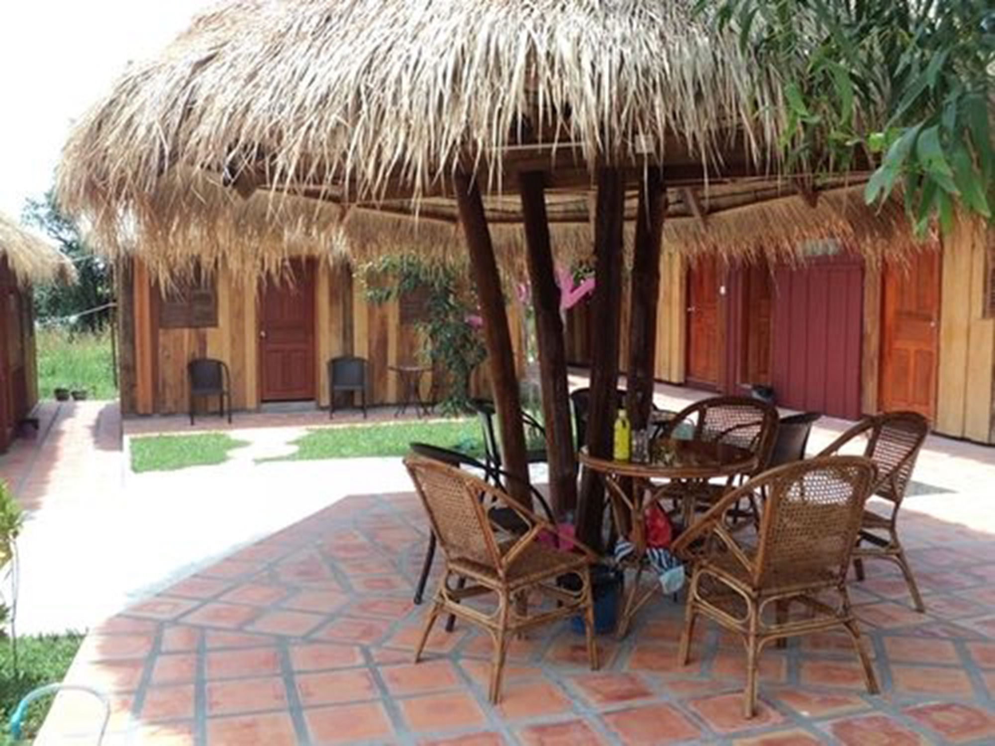 Serendipity Beach Resort Sihanoukville Bagian luar foto